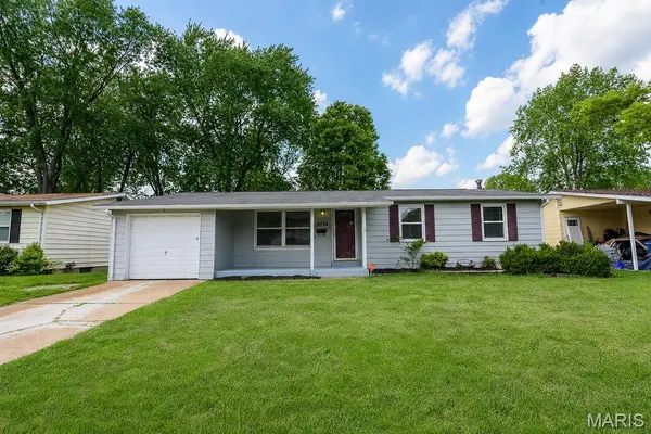 2175 Collier DR, Florissant, MO 63031