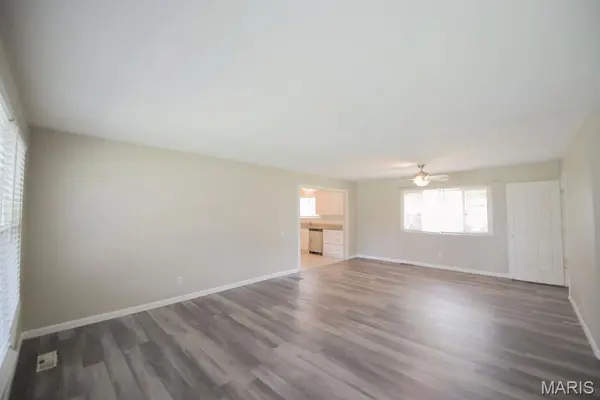 2175 Collier DR, Florissant, MO 63031