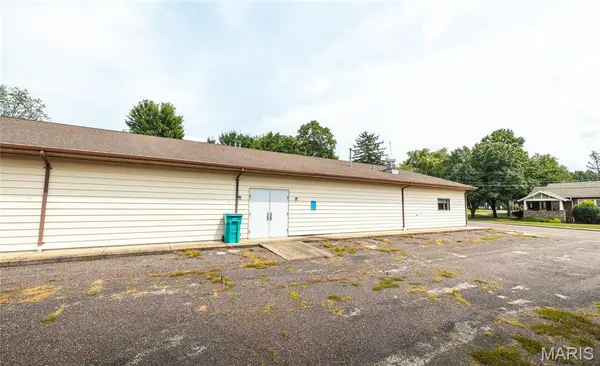 77 Hughes Ford RD, Sullivan, MO 63080