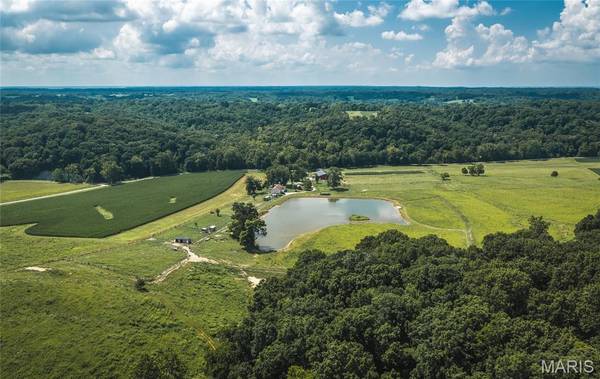 2924 Bess Hollow RD, Kampsville, IL 62053