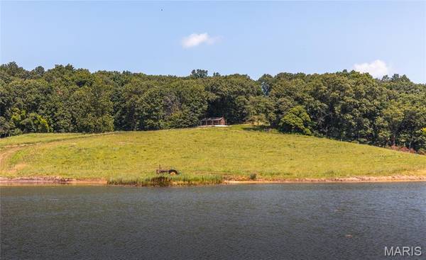 2924 Bess Hollow RD, Kampsville, IL 62053