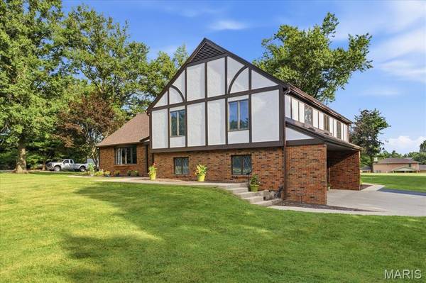 10 Brighton PL, Shiloh, IL 62221