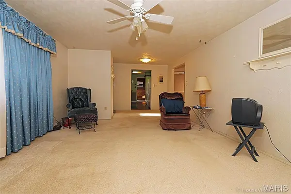 5049 State Highway 72, Jackson, MO 63755