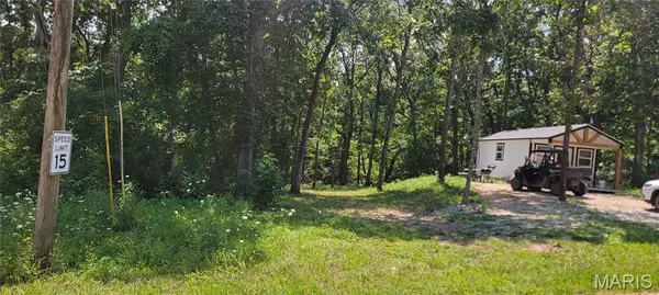 R171 S Melody DR, Leslie, MO 63056