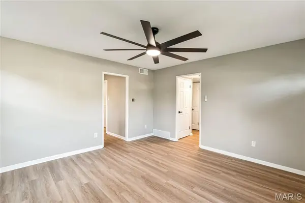 1830 Washington ST, Florissant, MO 63033