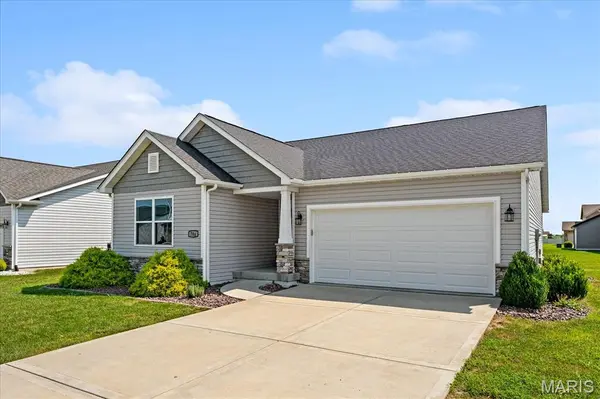 788 Topaz CT, Mascoutah, IL 62258