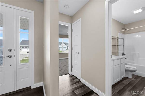 788 Topaz CT, Mascoutah, IL 62258