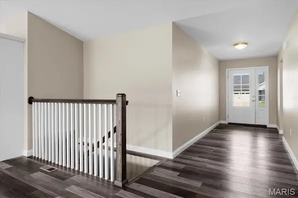 788 Topaz CT, Mascoutah, IL 62258