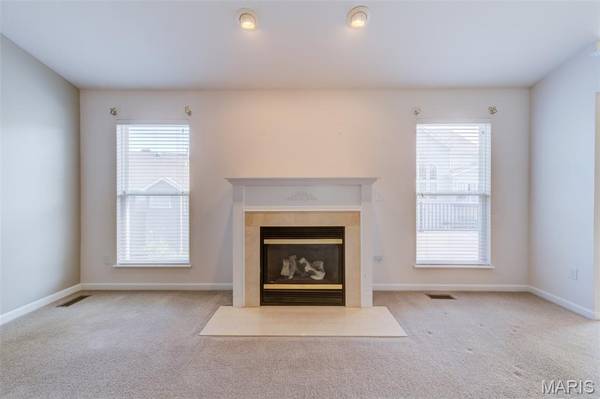 340 McIntyre CT, Wentzville, MO 63385