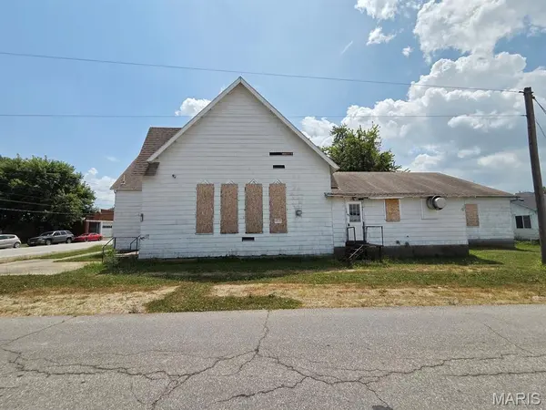 266 N Jefferson ST, Kahoka, MO 63445