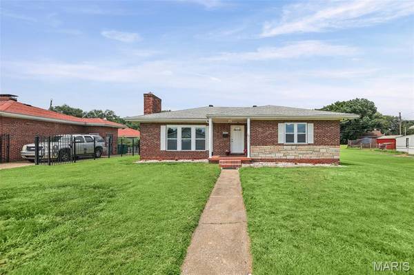 2917 Louisiana BLVD, East St Louis, IL 62205