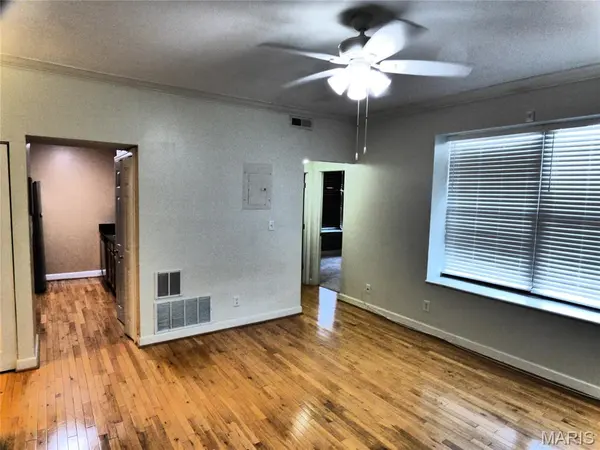 5653 Waterman BLVD #3S, St Louis, MO 63112