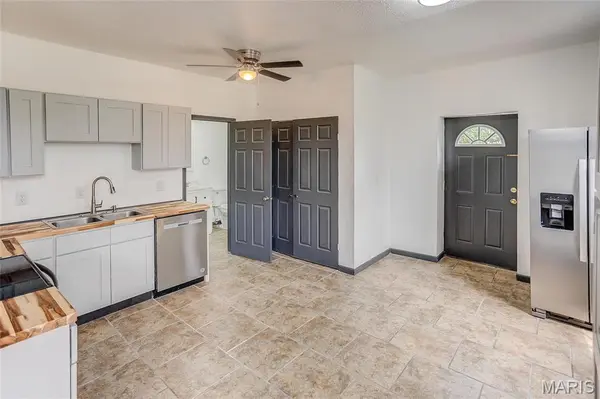 821 Niedringhaus AVE #C, Granite City, IL 62040