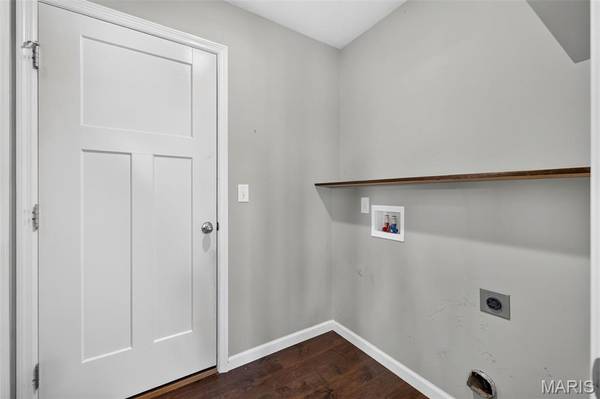 13 Stone Bridge CT, Moscow Mills, MO 63362