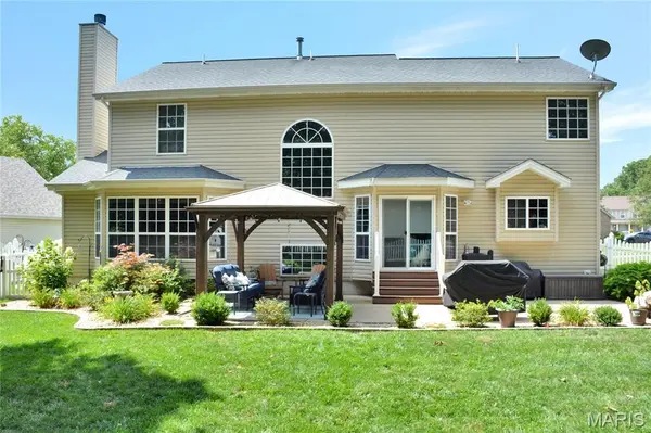 278 Huntsdale DR, Wentzville, MO 63385