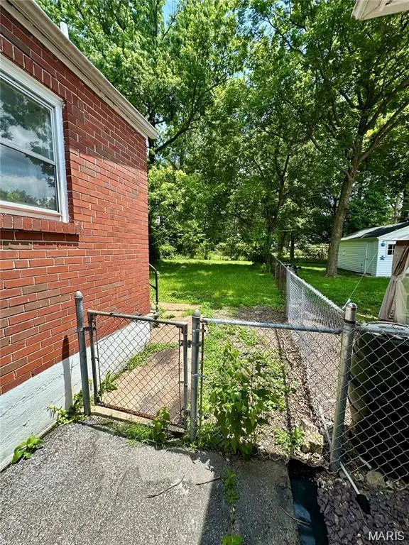 1422 Tamerton AVE, University City, MO 63132