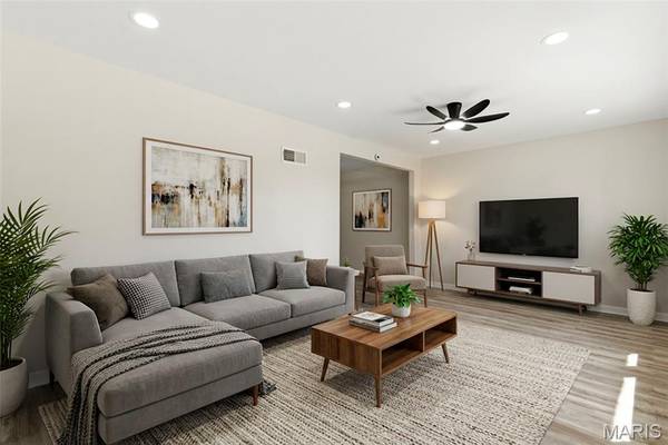 1083 Jennings Station RD, St Louis, MO 63137