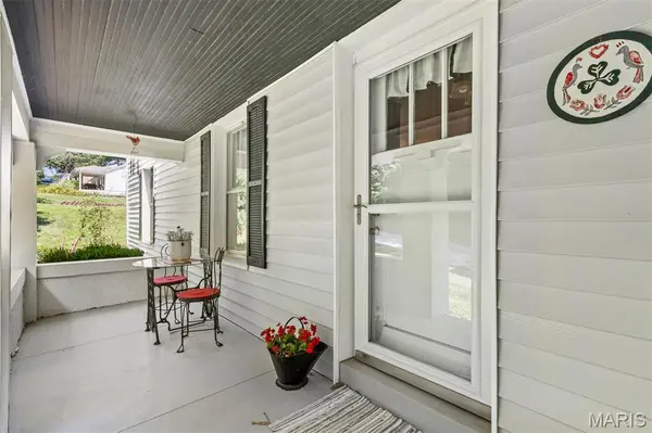 273 Old Sulphur Spring RD, Manchester, MO 63021