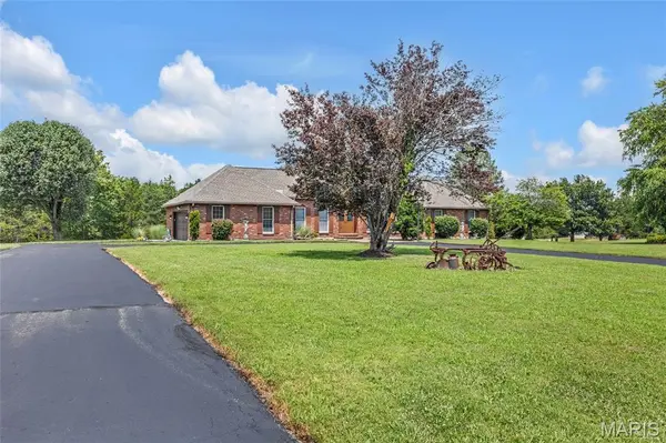 4885 Pioneer RD, Hillsboro, MO 63050