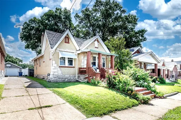 1436 Telegraph RD, St Louis, MO 63125