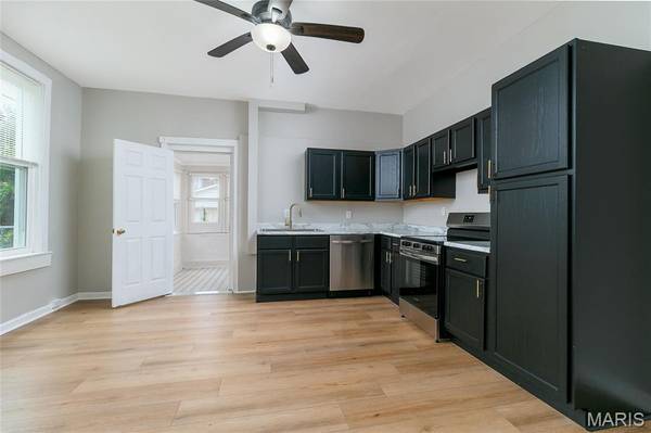 3841 Michigan AVE, St Louis, MO 63118