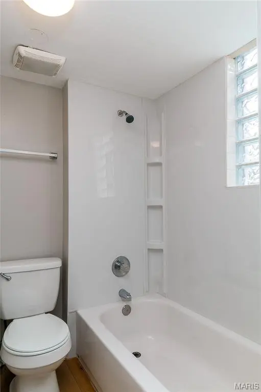 3841 Michigan AVE, St Louis, MO 63118
