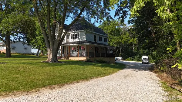 515 N Main Cross ST, Bowling Green, MO 63334