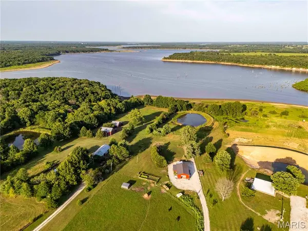 18900 Monroe Road 451, Paris, MO 65275