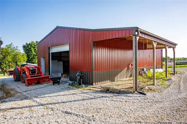18900 Monroe Road 451, Paris, MO 65275