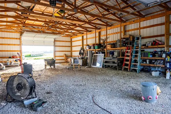 18900 Monroe Road 451, Paris, MO 65275
