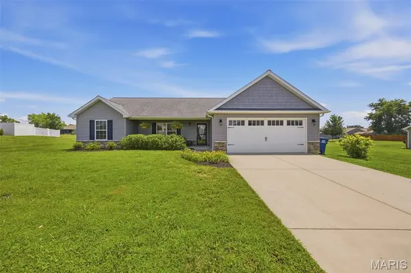 1004 Wolf Creek DR, Farmington, MO 63640
