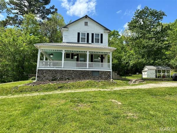 210 N Mountain ST, Ironton, MO 63650