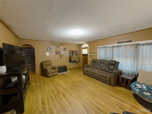 339 First St First, Summersville, MO 65571