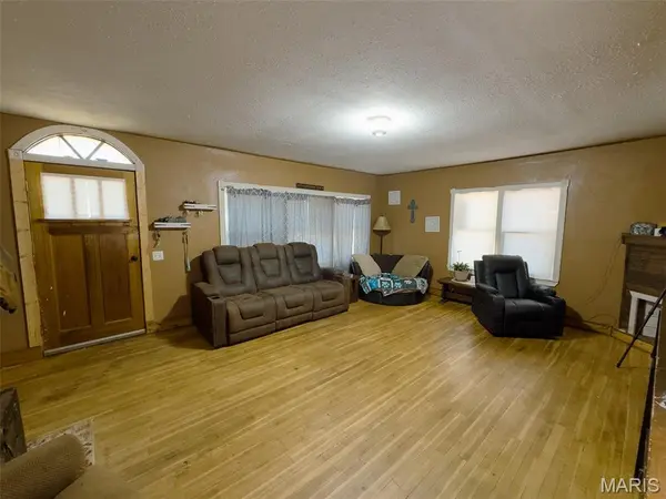 339 First St First, Summersville, MO 65571