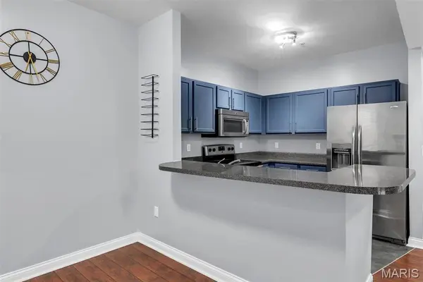 1236 Gardens Circle DR #C, St Louis, MO 63125