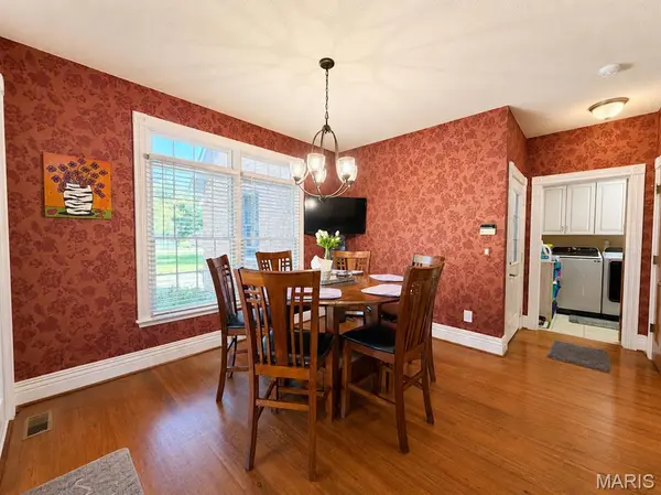 520 N Tyler ST, Trenton, IL 62293