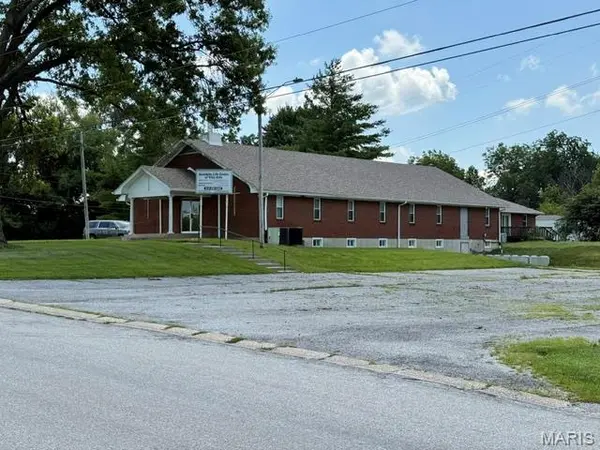 150 Illini DR, Belleville, IL 62223