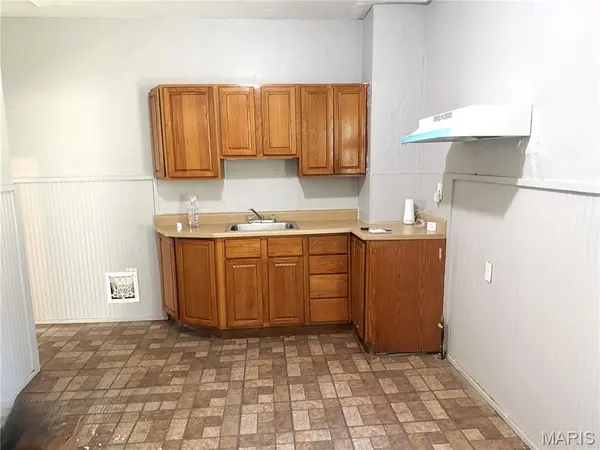 605 Fremont AVE, St Louis, MO 63147