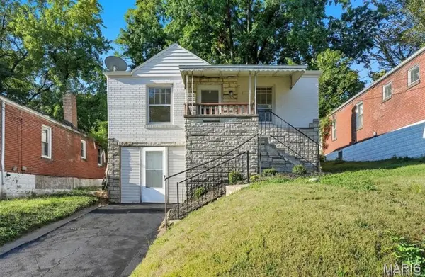 7138 Garesche AVE, Jennings, MO 63136