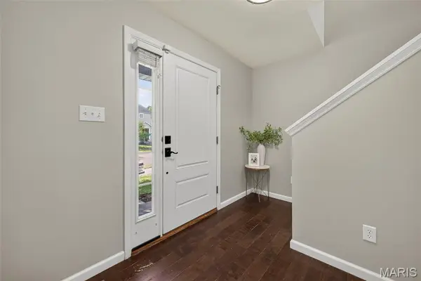 3113 Keelboat XING, St Charles, MO 63301