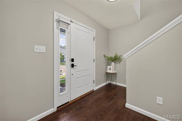 3113 Keelboat XING, St Charles, MO 63301