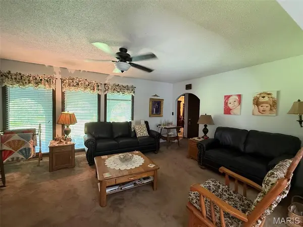 2622 Highway N, Qulin, MO 63961