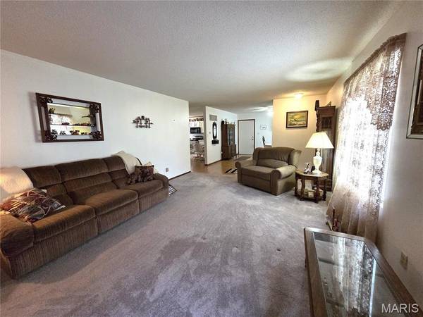 13982 State Route 21, De Soto, MO 63020