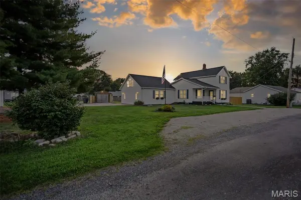 308 Hill ST, Jerseyville, IL 62052
