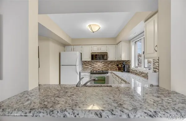 1165 Jeffries RD #A-1, Osage Beach, MO 65065