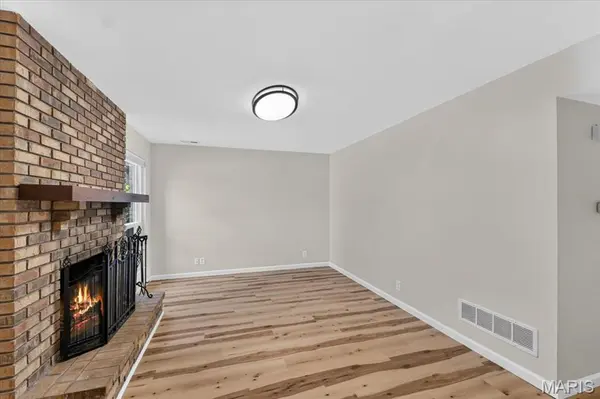 61 Park Charles #C, St Charles, MO 63376