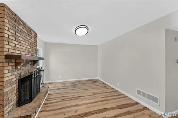61 Park Charles #C, St Charles, MO 63376