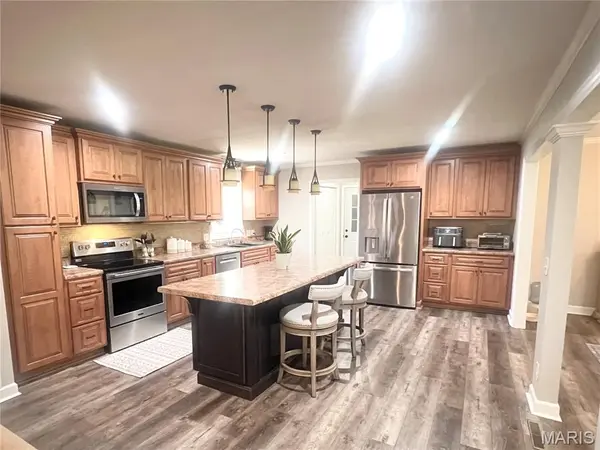 12023 County Road 637, Dexter, MO 63841