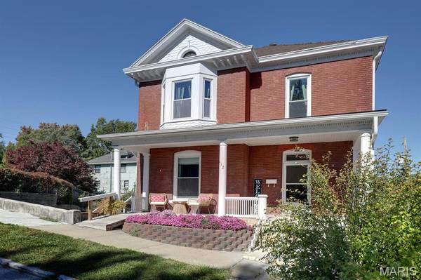 412 North ST, Hannibal, MO 63401