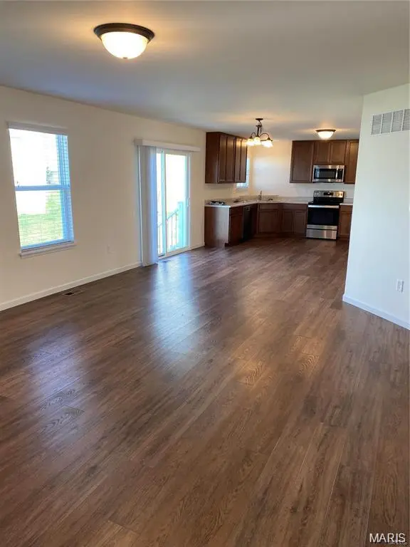 212 Pearl Vista, O'fallon, MO 63366